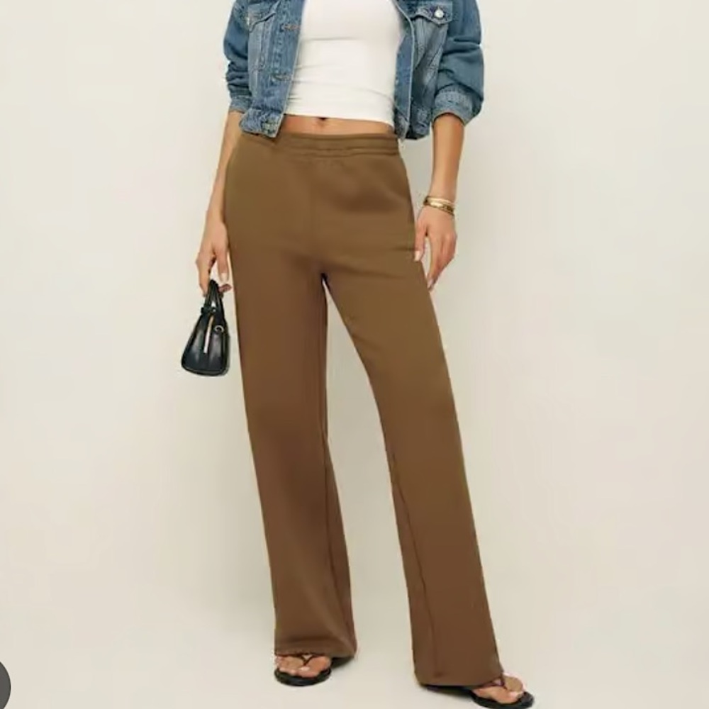 NWT Reformation Wide Leg Sweatpant in Teak brown
